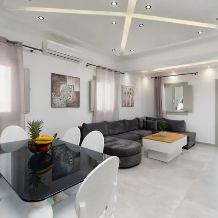 New Sea Serenity Next To The Sea With Private Jacuzzi *