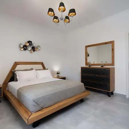 Villa New Sea Serenity Next To The Sea With Private Jacuzzi Vlychada